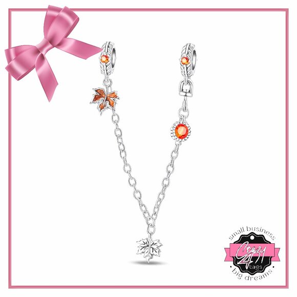 Maple Leafs 🍁 Safety Chain Dangle Charm - Picture 1 of 10